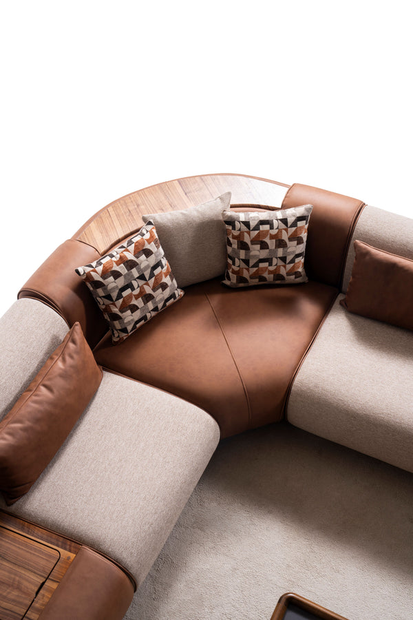Grande Divano Angolare Beige e Cognac