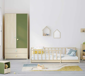 Camera Completa Montes Baby Natural: Letto Daybed (90x190), Armadio 2 Ante e Comò Piccolo + Materasso in Omaggio