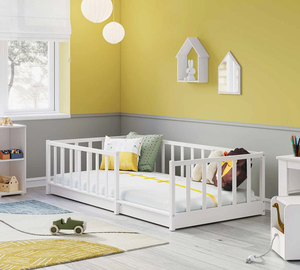 Camera Completa Montes Baby White: Letto Daybed (90x190), Armadio 2 Ante e Comò Piccolo + Materasso in Omaggio