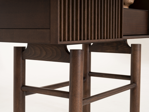 Monolog Credenza Alta