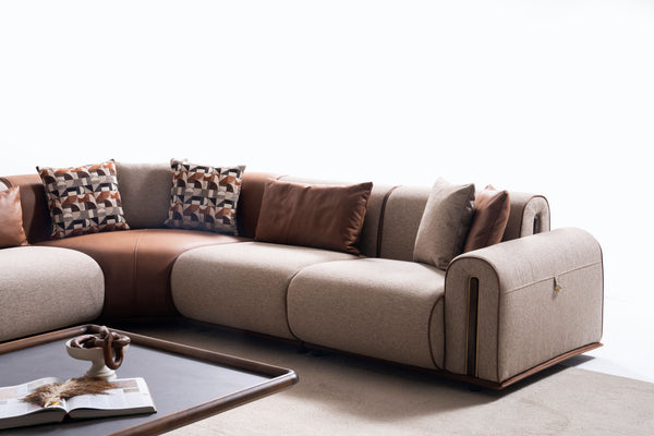 Grande Divano Angolare Beige e Cognac