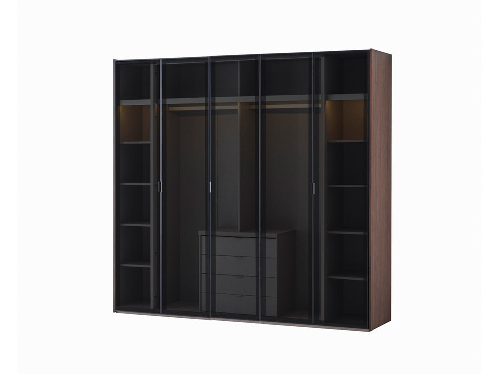 Armadio Taycan a 5 Ante