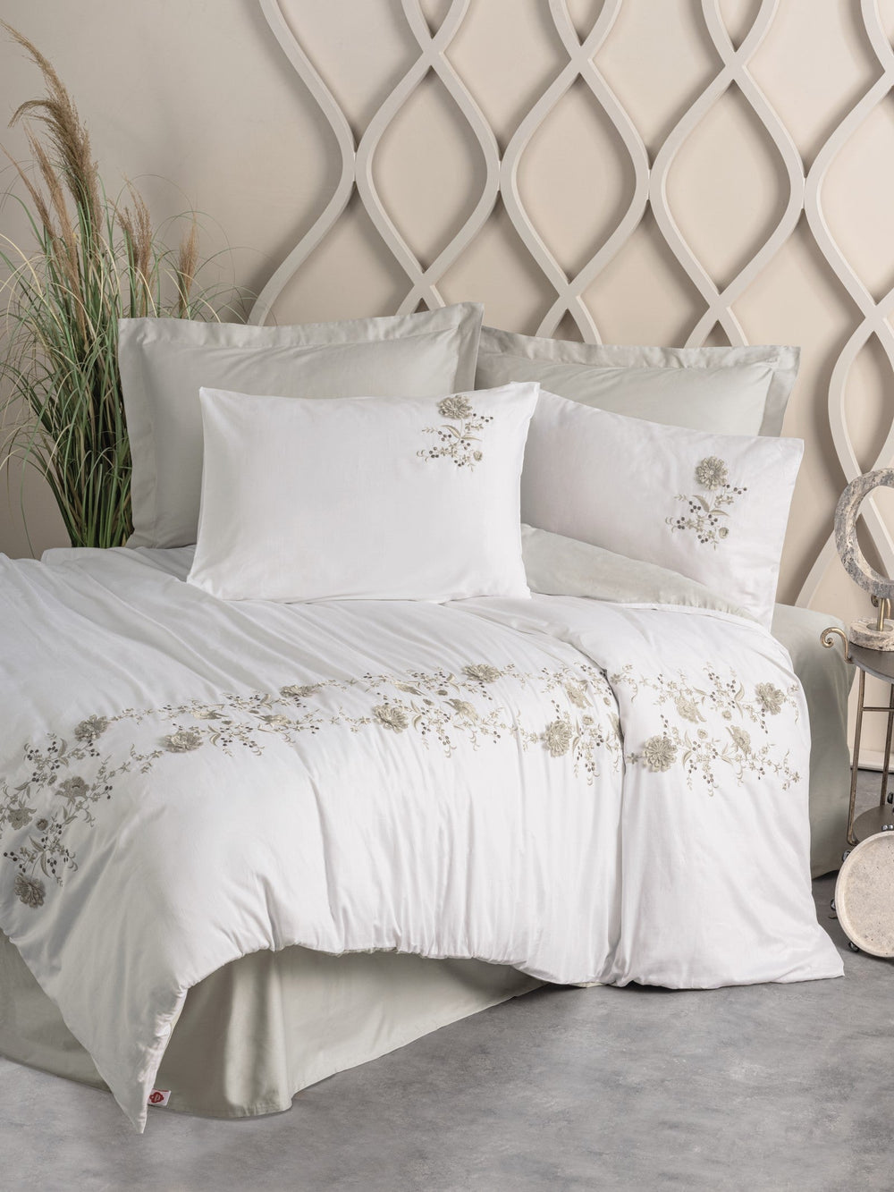 3D Ricamato Saten Matrimoniale Set Copripiumino Urian Beige