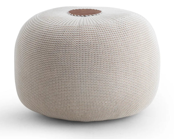 Pouf Buta in Maglia SenapePouf Buta in Maglia – Colori Caldi per un Tocco Bohem