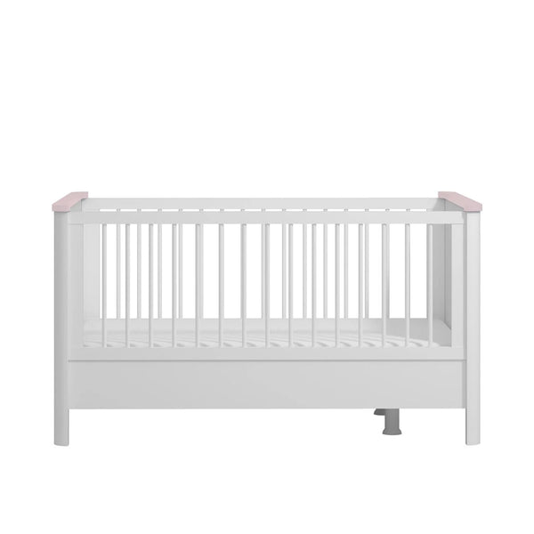 Lima convertible crib 60x120 cm front view