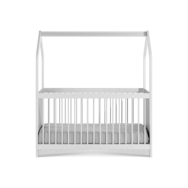 Lettino Ruka con rete abbassata per maggiore sicurezza quando il bambino cresce