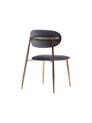 Sedia Viola Gold vista posteriore di tre quarti con traverso dorato sullo schienale