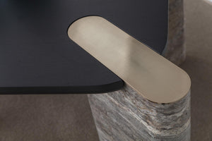 Maybach Esszimmergarnitur aus schwarzer Eiche